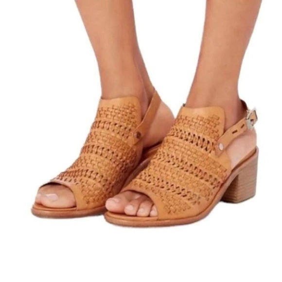 NWT Rag & bone tan leather sandals size 10 NIB - Picture 8 of 10